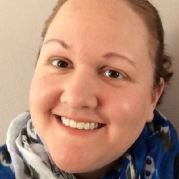 Meet your Posher, Ann! - Picture 2 of 2